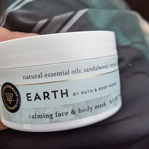 Bath and body works "Earth" face and body mask